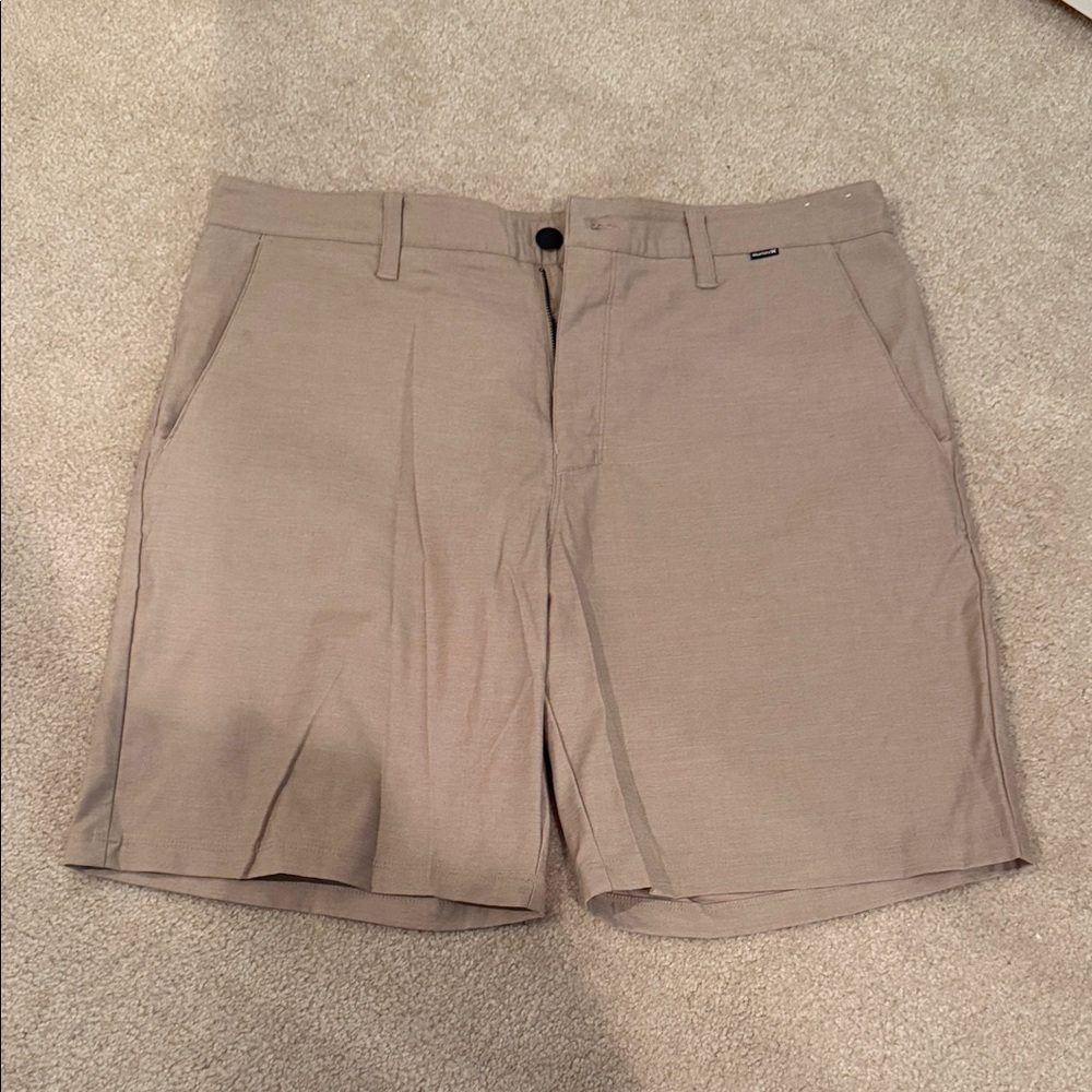 Classic Tan Flat Front Men's Shorts Hurley